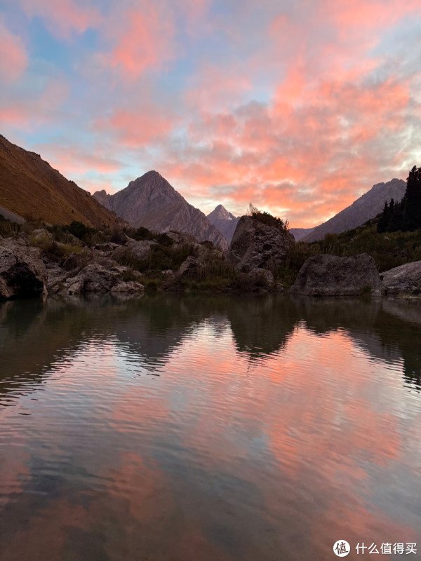 线上股票配资代理 吉尔吉斯斯坦：免签的亚洲秘境，比瑞士更野的徒步天堂